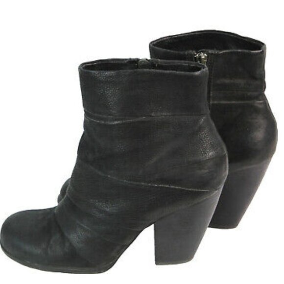 Vince Camuto 'Belta' Leather Ankle boots 7.5 - Picture 2 of 12